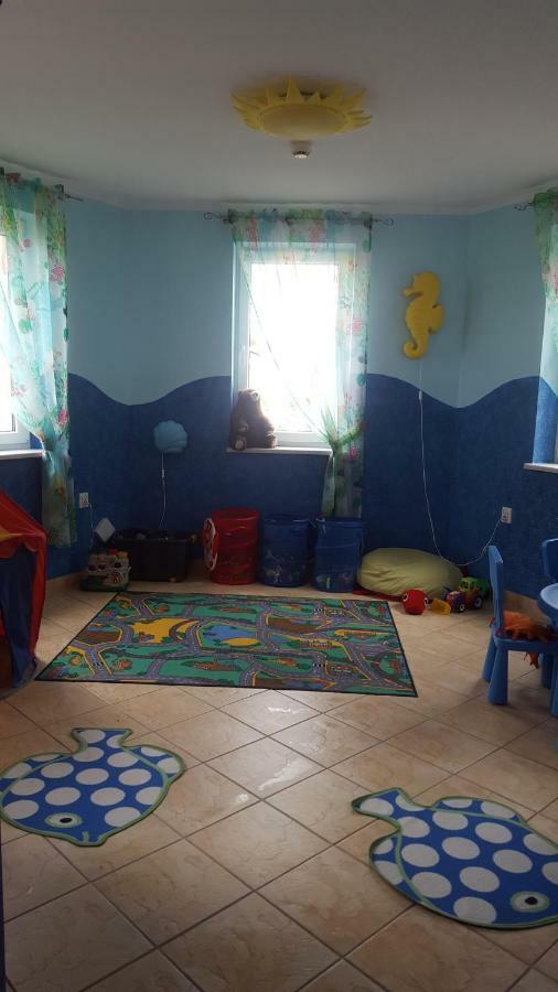 Posejdon Bed & Breakfast Ustronie Morskie Ngoại thất bức ảnh