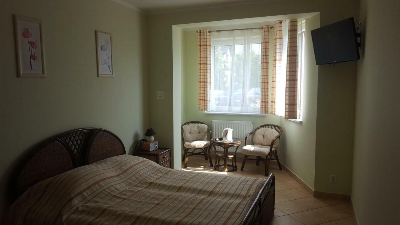Posejdon Bed & Breakfast Ustronie Morskie Ngoại thất bức ảnh