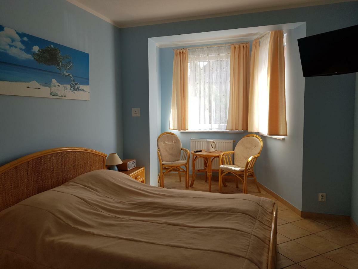 Posejdon Bed & Breakfast Ustronie Morskie Ngoại thất bức ảnh